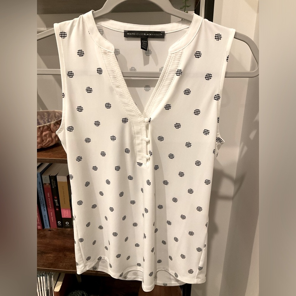 White House Black Market business sleeveless casual blouse